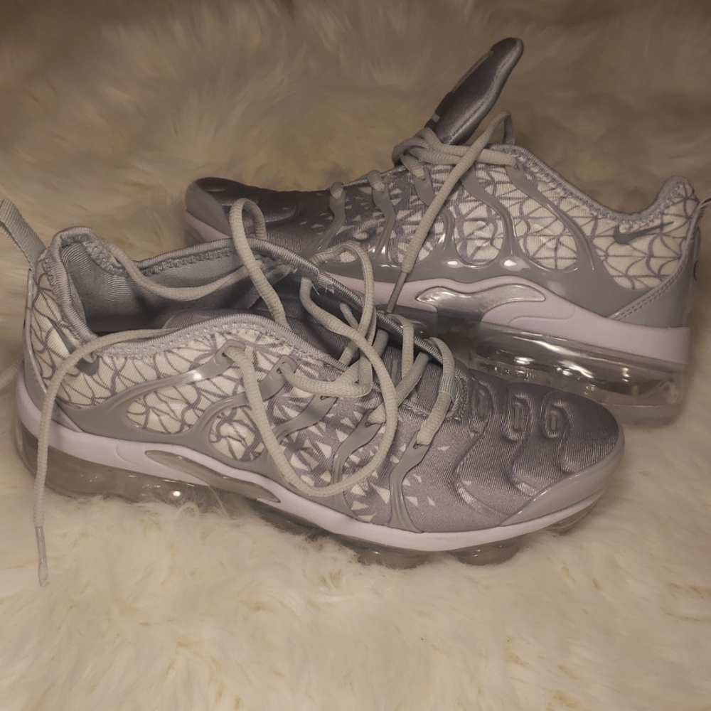 New Nike Air Vapor Max